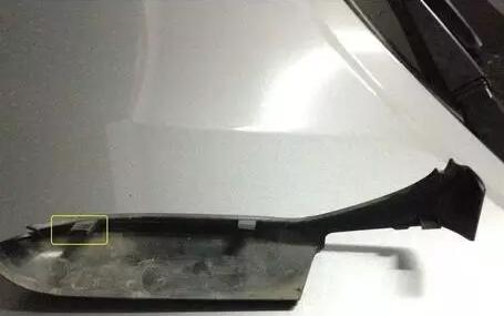 奔馳后視鏡殼拆卸方法跟注意事項(xiàng) 奔馳后視鏡殼拆卸方法跟注意事項(xiàng)